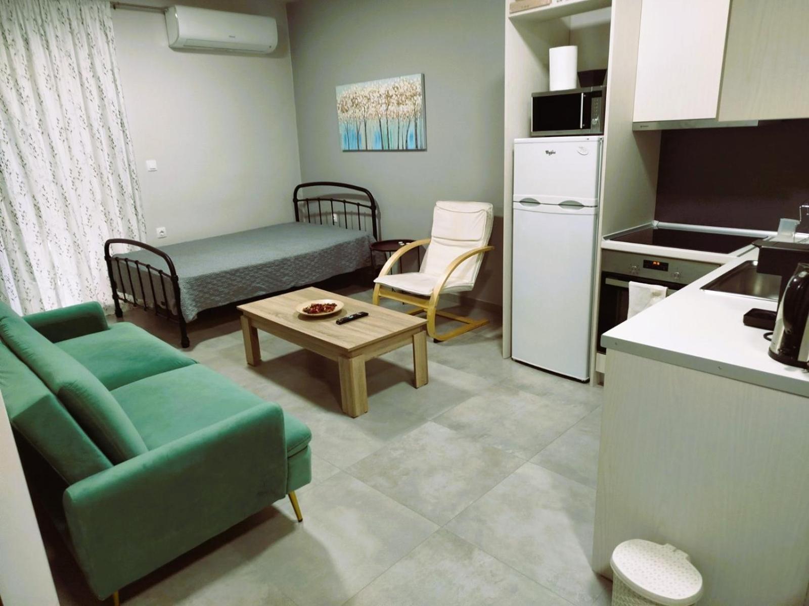 Othonos 10 Str. Apartment. Трикала Экстерьер фото